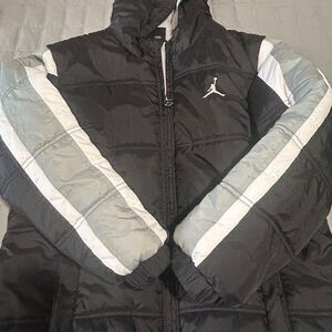 Nike Air Jordan Jacket Youth L 12-13 Yrs Puffer Hooded Fleece Lined Logo Boys